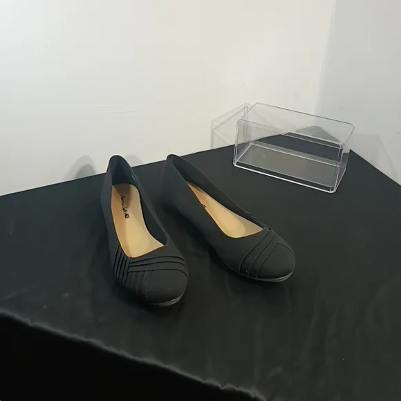 American Eagle Womens SZ 13 Ballet Flats Black Fabric Casual Slip On Shoe - Picture 8 of 8